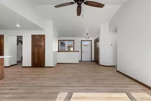 1218 Pecor St, Oconto, WI 54153 - Photo 39