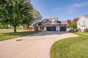 1915 Pink Dogwood Way, Green Bay, WI 54313 - Photo 79