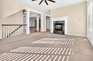 309 E Wentworth Ln, Appleton, WI 54913 - Photo 11