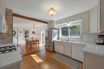 14204 County Road Q, Two Rivers, WI 54241 - Photo 3