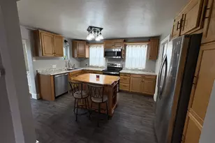 233 N Huron St, De Pere, WI 54115 - Photo 7