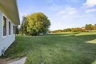 2006 Vermont Pl, Sturgeon Bay, WI 54235 - Photo 47