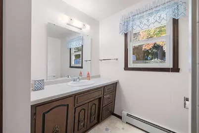 220 Cliffview Drive, Green Bay, WI 54302 - Photo 17