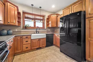 2993 Georgetown Pl, Menasha, WI 54952 - Photo 11