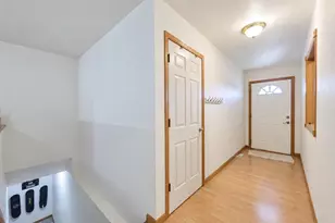 2725 Humboldt Rd, Green Bay, WI 54311 - Photo 5