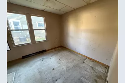 114 10th Street, Clintonville, WI 54929 - Photo 5