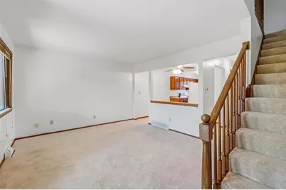 890 Bishop Court, Fond du Lac, WI 54935 - Photo 9