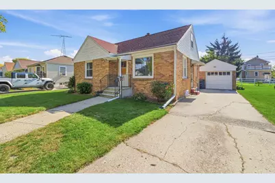 290 Boyd Street, Fond du Lac, WI 54935 - Photo 1