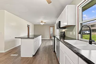 217 W Upham Street, Marshfield, WI 54449 - Photo 13