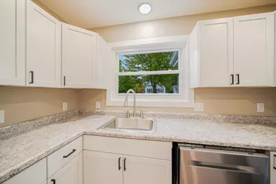 1300 Evans Street, Oshkosh, WI 54901 - Photo 19