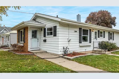 1300 Evans Street, Oshkosh, WI 54901 - Photo 1