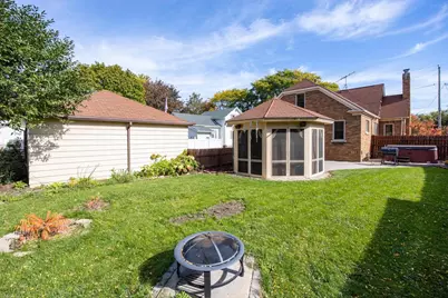 833 Eastman Street, Oshkosh, WI 54901 - Photo 5