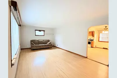 713 Maine Avenue, North Fond du Lac, WI 54937 - Photo 7