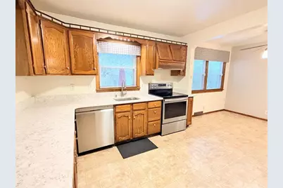 713 Maine Avenue, North Fond du Lac, WI 54937 - Photo 5