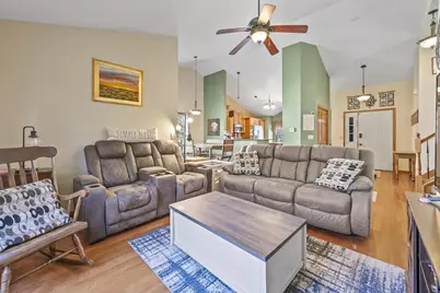 730 Glenwood Drive, Fond du Lac, WI 54935 - Photo 5