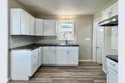 N11031 State Road 22, Clintonville, WI 54929 - Photo 9