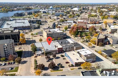 210 N Main Street, Oshkosh, WI 54901 - Photo 15