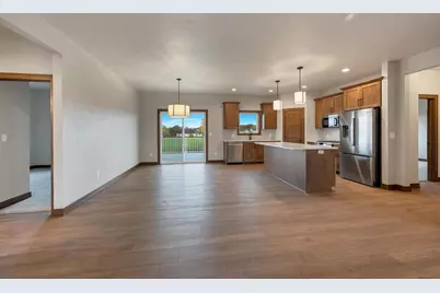 1588 Ontario Road, Green Bay, WI 54311 - Photo 7
