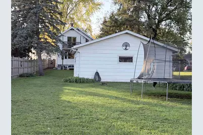 419 Morris Street, Fond du Lac, WI 54935 - Photo 11