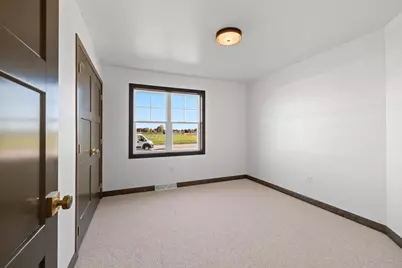 373 Brookline Avenue, De Pere, WI 54115 - Photo 19
