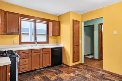 12 Linden Circle, Jefferson, WI 53549 - Photo 7
