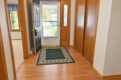 2095 Mitchell Street, Oshkosh, WI 54901 - Photo 3