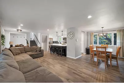 414 Simonet Street, Green Bay, WI 54301 - Photo 5