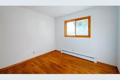 2966 Sheldon Drive, Oshkosh, WI 54904 - Photo 11