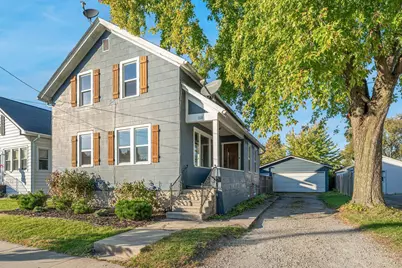 918 W 5th Avenue, Oshkosh, WI 54902 - Photo 3