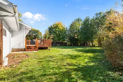 586 E 2nd Street, Fond du Lac, WI 54935 - Photo 5