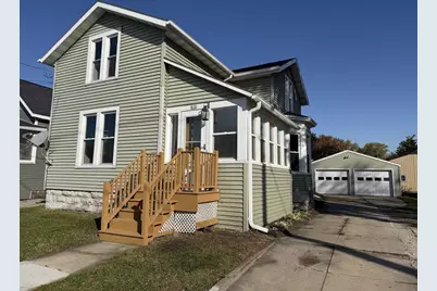 616 Bay Shore Drive, Oshkosh, WI 54901 - Photo 1