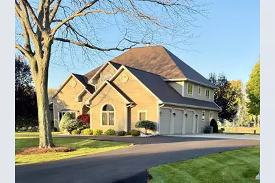 N8212 Ashberry Avenue, Fond du Lac, WI 54937 - Photo 3