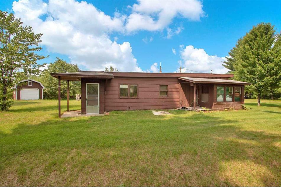 1015 8th Ave, Hancock, WI 54943 MLS 1914942 Coldwell Banker