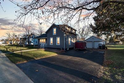 808 S Wisconsin Dr - Photo 1