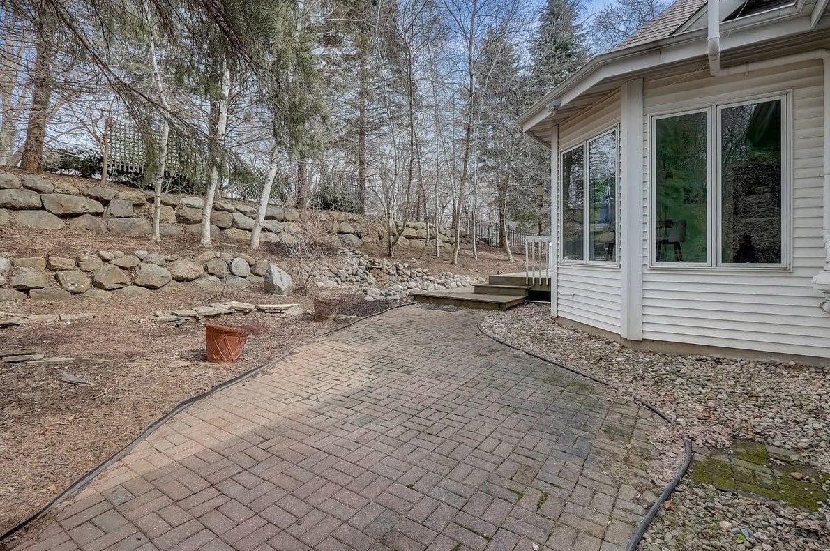 43 Hawk Feather Cir, Madison WI  53717-2744 exterior