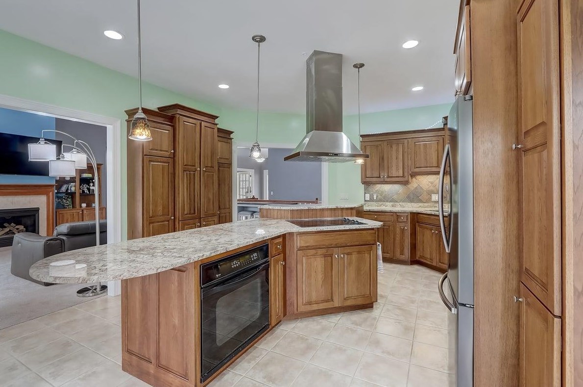 43 Hawk Feather Cir, Madison WI  53717-2744 exterior