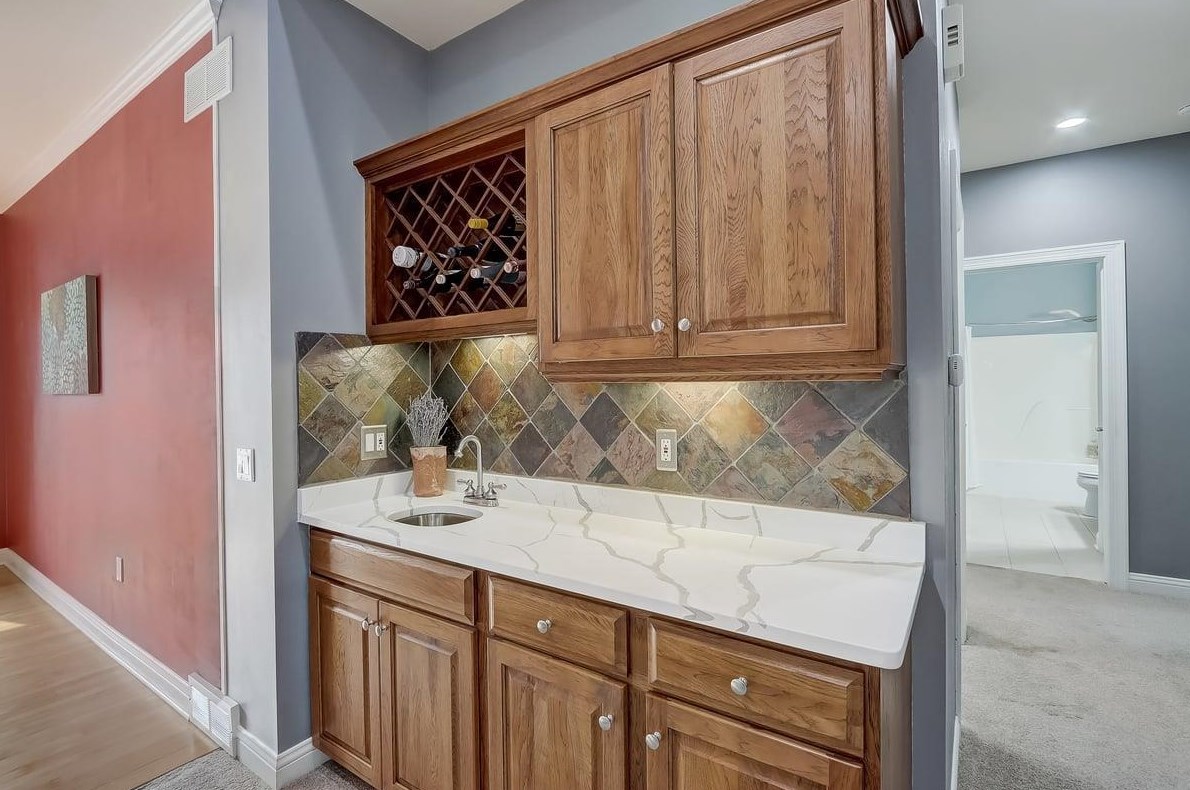 43 Hawk Feather Cir, Madison WI  53717-2744 exterior