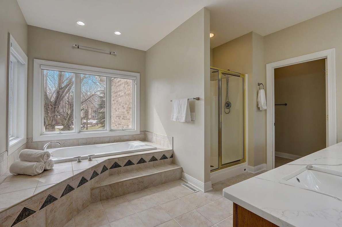 43 Hawk Feather Cir, Madison WI  53717-2744 exterior