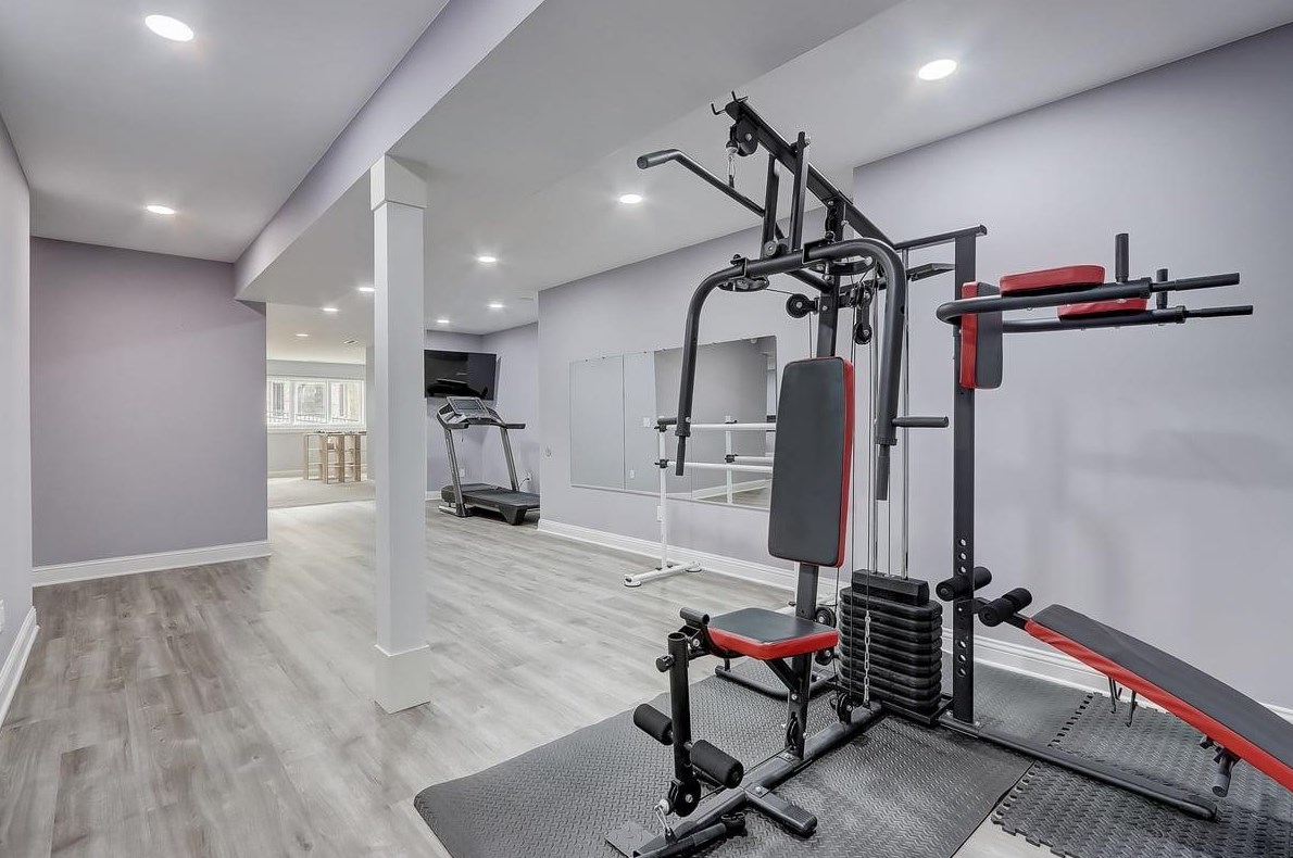 43 Hawk Feather Cir, Madison WI  53717-2744 exterior