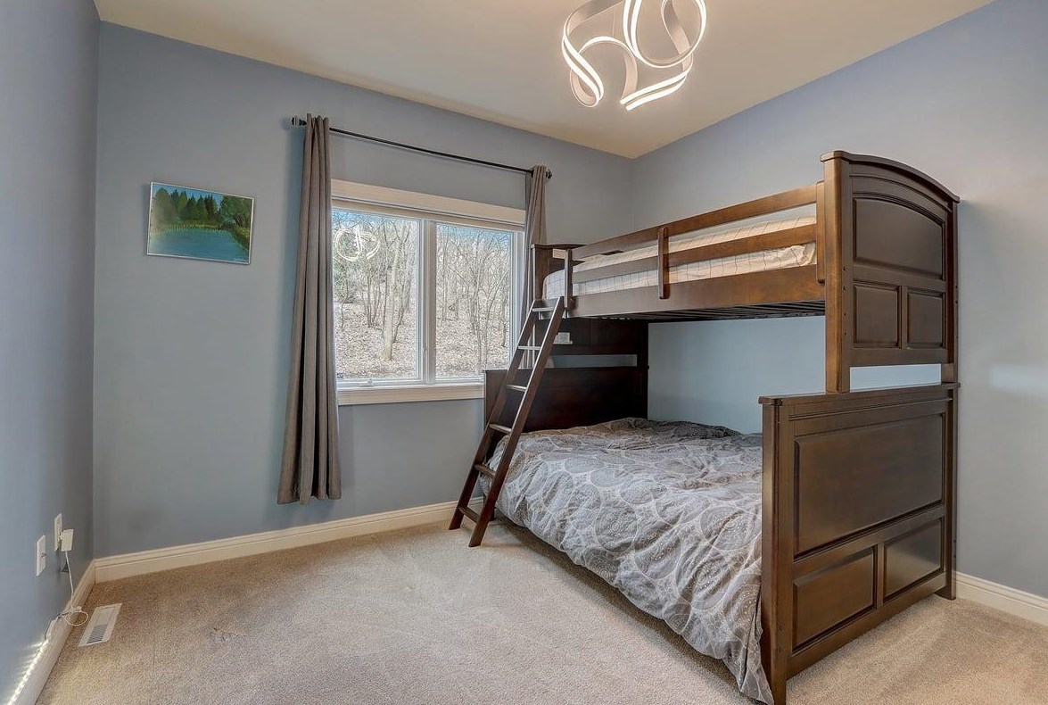 43 Hawk Feather Cir, Madison WI  53717-2744 exterior