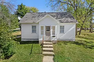 820 Vine St, Wisconsin Dells, WI 53965 - Photo 35