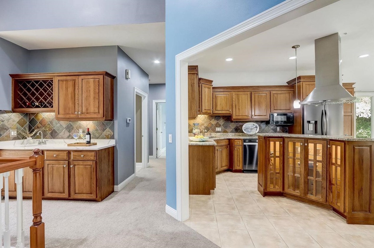 43 Hawk Feather Cir, Madison WI  53717-2744 exterior