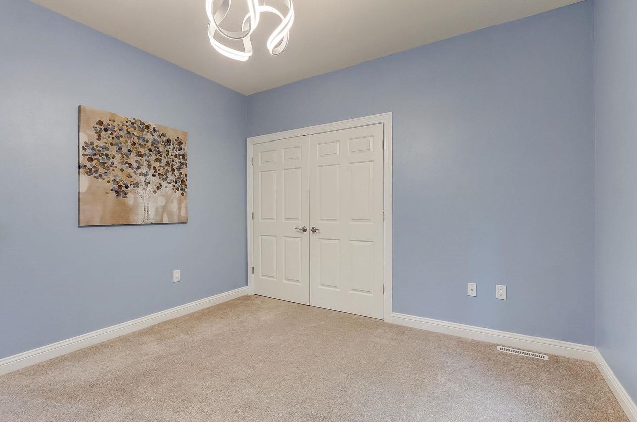 43 Hawk Feather Cir, Madison WI  53717-2744 exterior