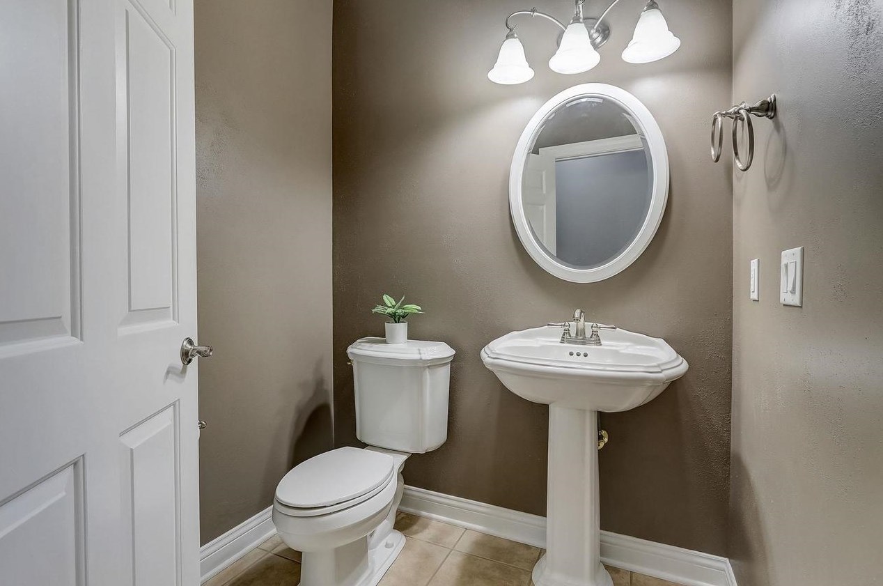 43 Hawk Feather Cir, Madison WI  53717-2744 exterior