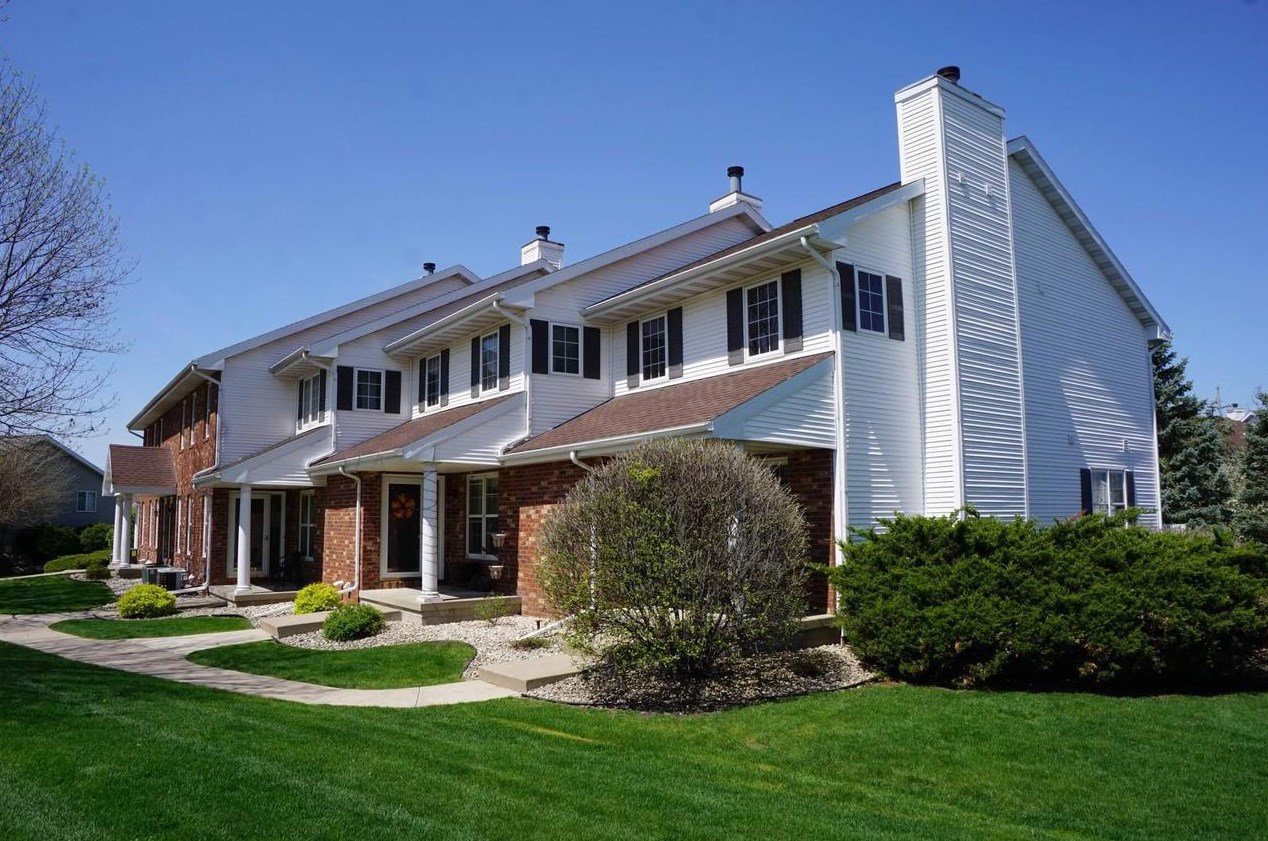 3230 Dorchester Way, Madison WI  53719-4846 exterior