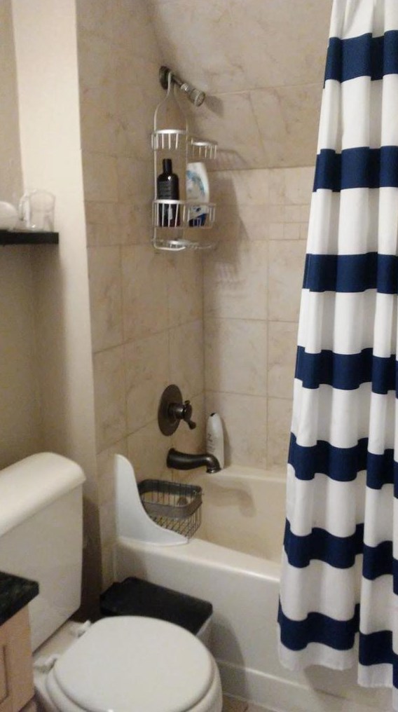 214 Henry St, Madison WI 53703-3608 exterior