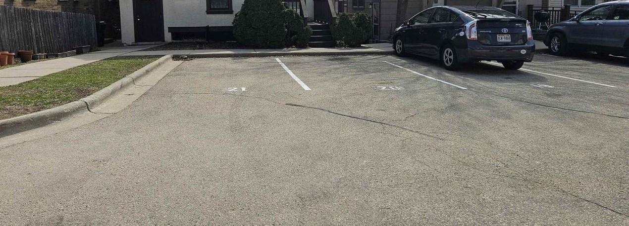 214 Henry St, Madison WI 53703-3608 exterior