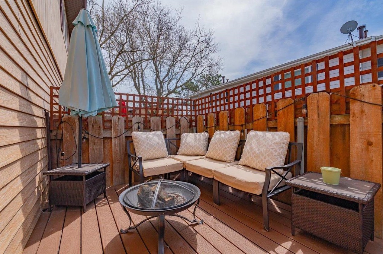 6532 Offshore Dr, Madison WI  53705-4234 exterior