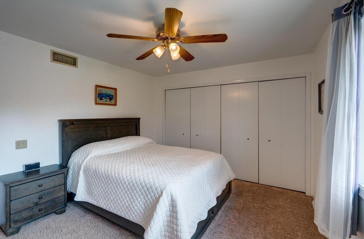 6532 Offshore Dr, Madison WI  53705-4234 exterior