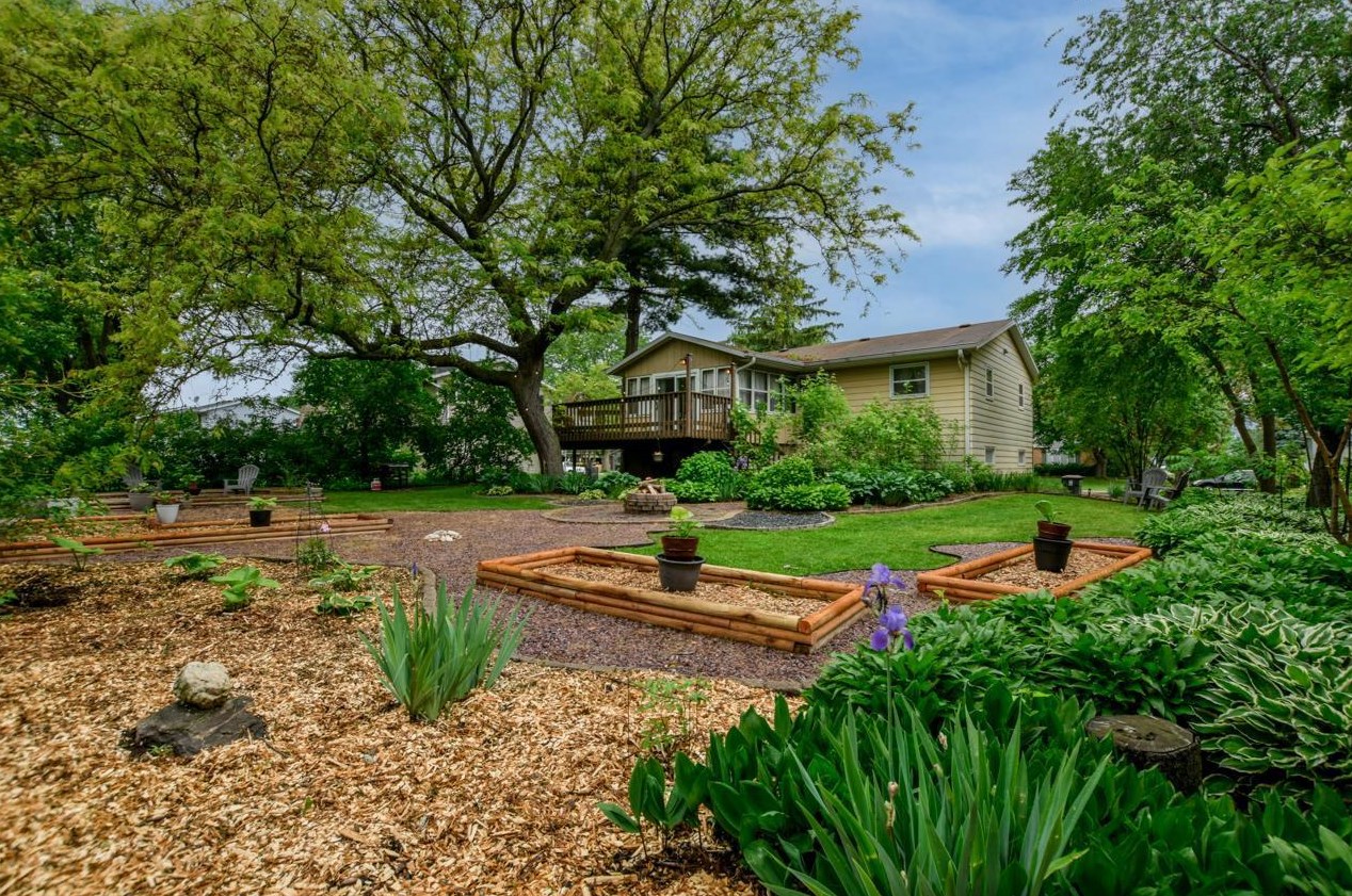 125 Broome St, Sun Prairie WI 53590-1238 exterior